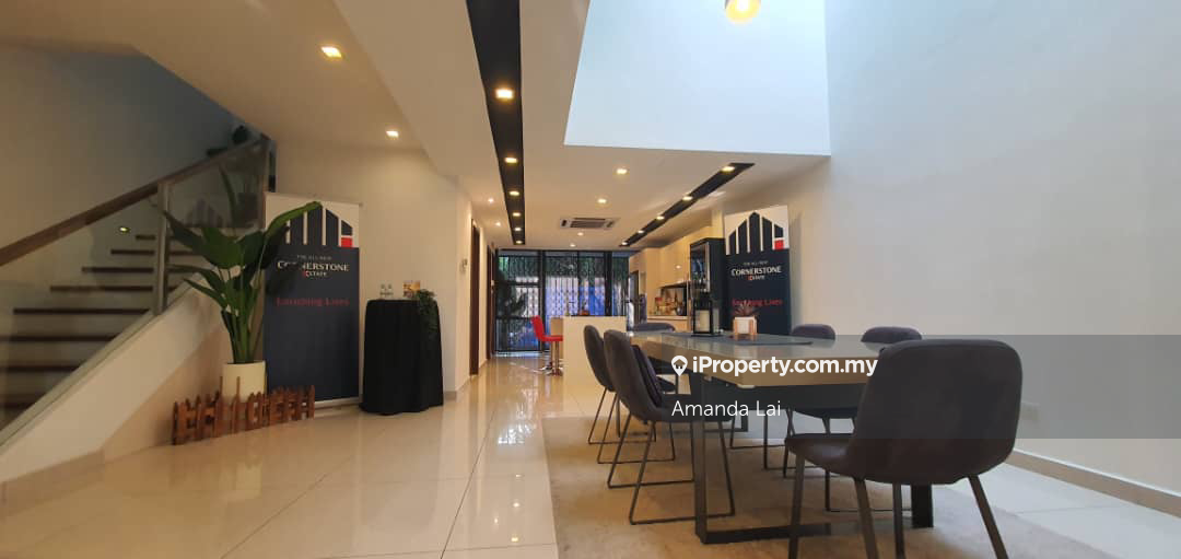 Rumah Berangkai 2 Tingkat untuk Dijual di Damansara Heights, Damansara Heights oleh Amanda Lai - iProperty.com.my