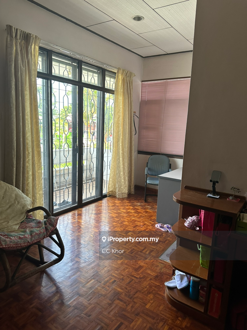 Semi-Detached House for Sale in Chabang Tiga, Kuala Terengganu by CC Khor - iProperty.com.my