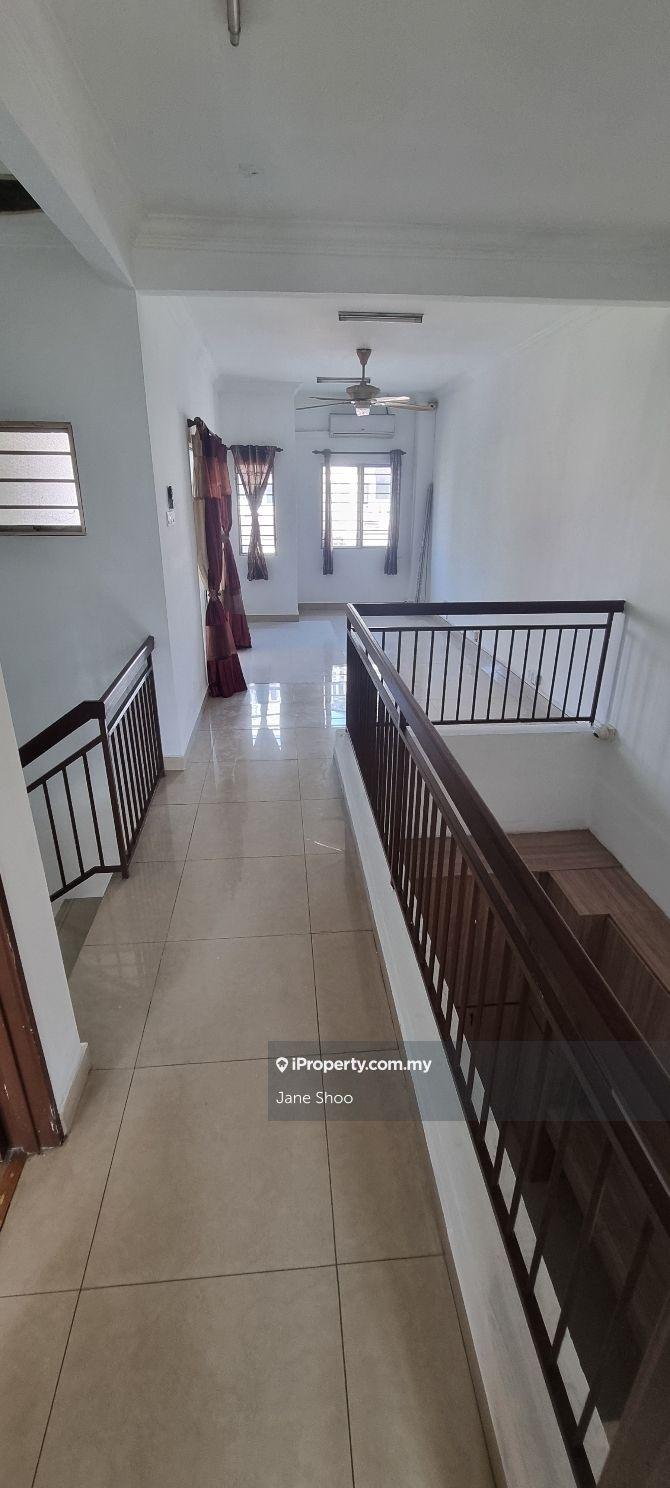Rumah Berangkai 3 Tingkat untuk Dijual di Bukit Jalil, Kuala Lumpur oleh Jane Shoo - iProperty.com.my