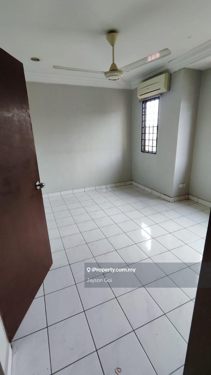 Rumah Berangkai 2.5 Tingkat untuk Dijual di Rawang Perdana 2, Rawang, Selangor, 2.5sty Corner, Rawang oleh Jayson Goi - iProperty.com.my