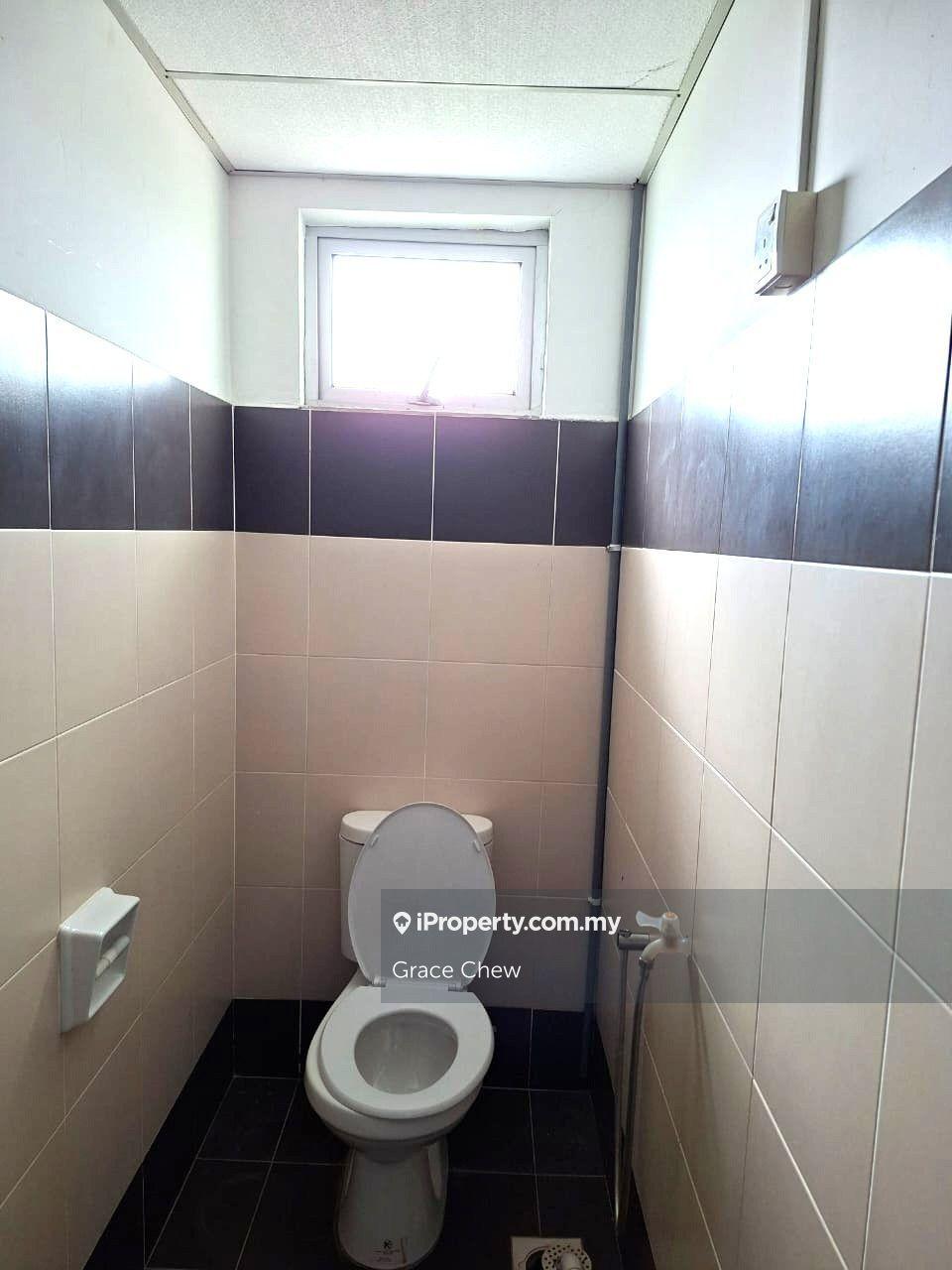 Shop-Office for Sale in Taman Austin Perdana, Tebrau by Grace Chew - iProperty.com.my