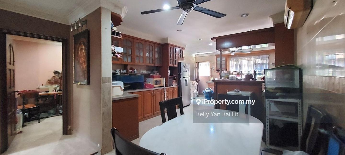 Rumah Berangkai 2 Tingkat untuk Dijual di Bandar Bukit Tinggi 2, Klang oleh Kelly Yan Kai Lit - iProperty.com.my