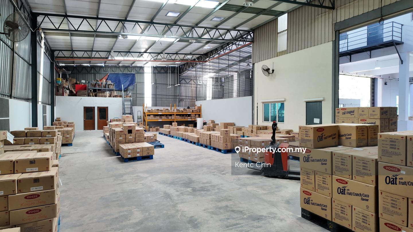 Semi-D Factory for Sale in Hi-Tech Industrial Park, Semenyih by Kentc Chin - iProperty.com.my