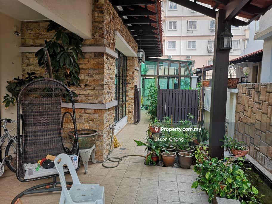 Rumah Berkembar untuk Dijual di Bandar Bukit Tinggi, Klang oleh Jason Chong - iProperty.com.my