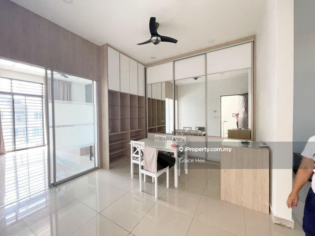Rumah Berangkai 3 Tingkat untuk Dijual di Taman Bukit Serdang, Seri Kembangan oleh Grace Hee - iProperty.com.my