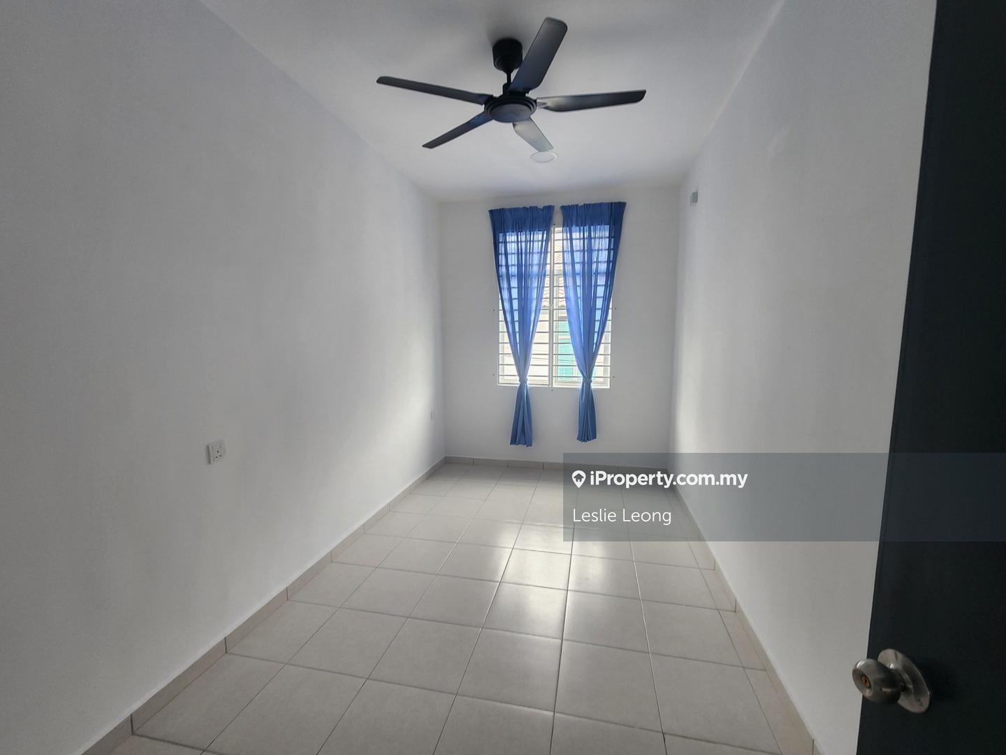 Rumah Berangkai 2 Tingkat untuk Disewa di Scientex Rawang 2 storey terrace for rent, Rawang oleh Leslie Leong - iProperty.com.my