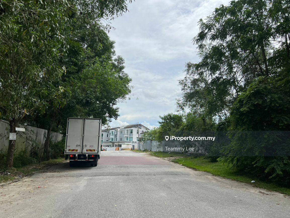 Residential Land for Sale in 2.04 Acres Development Land at Taman Rakan, Cheras, Cheras by Teammy Lee - iProperty.com.my