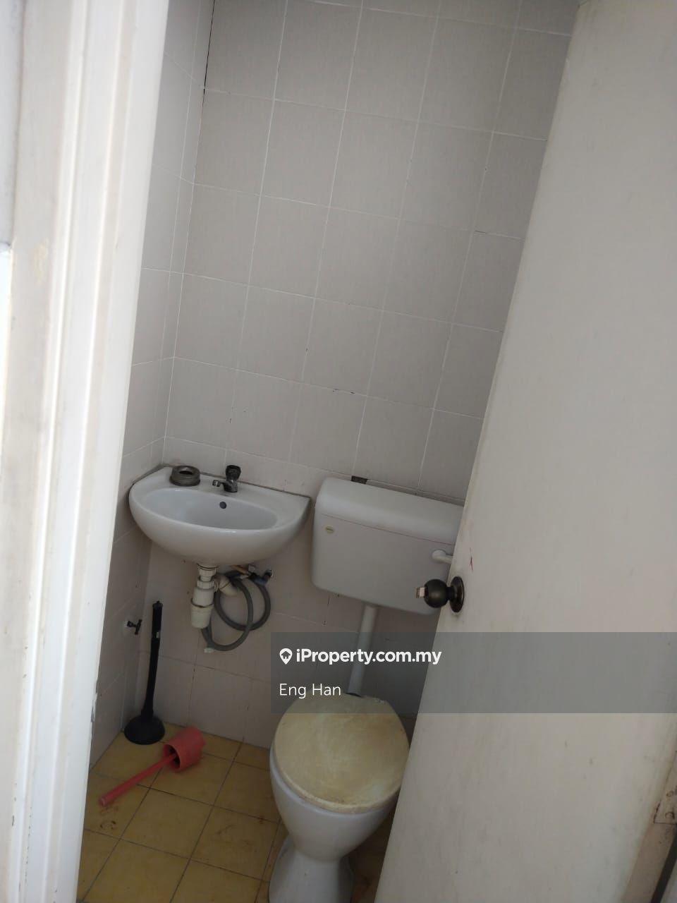 Condominium for Rent in East Lake Residence by Eng Han - iProperty.com.my