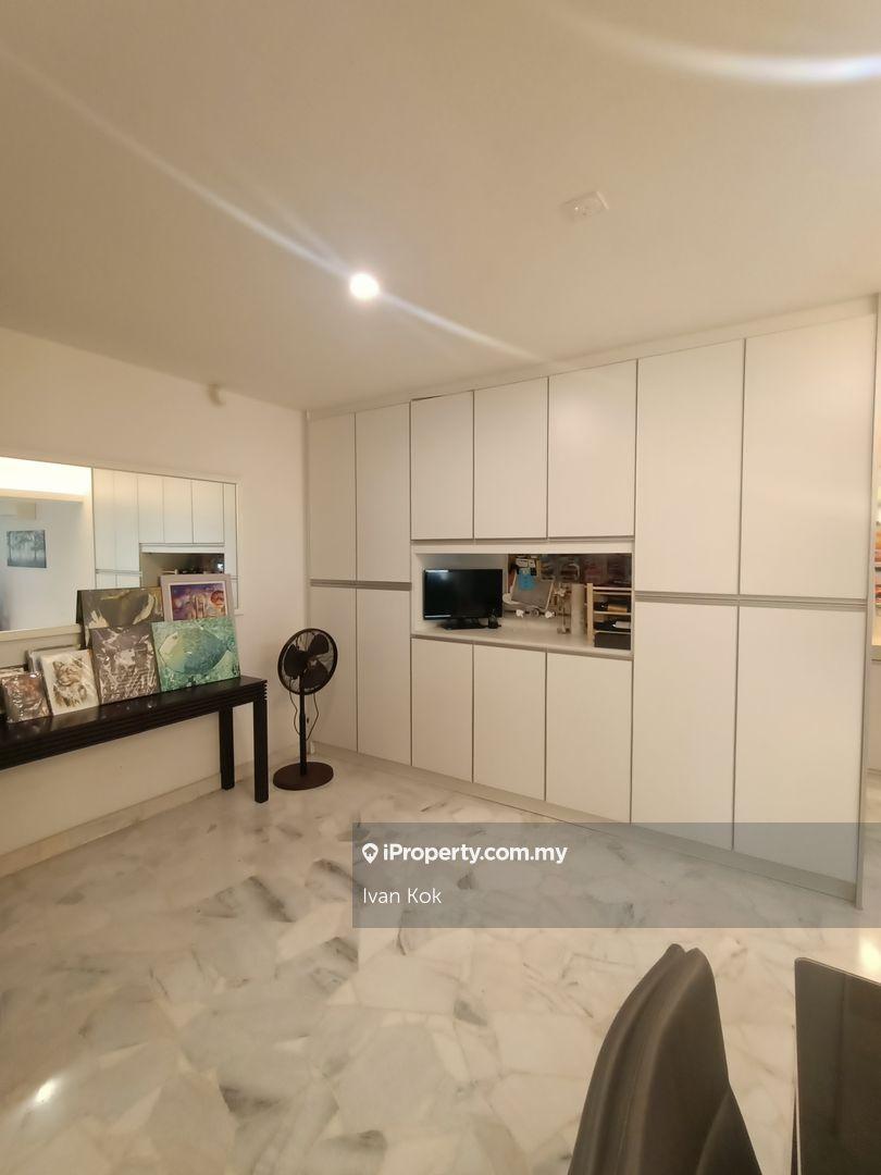 Rumah Berkembar untuk Dijual di SS 21, Damansara Utama, Petaling Jaya oleh Ivan Kok - iProperty.com.my
