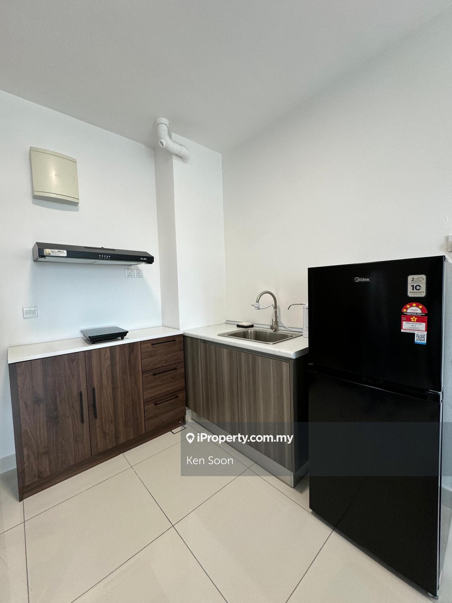 Service Residence for Rent in Lakeview Suites @ Edumetro by Ken Soon - iProperty.com.my