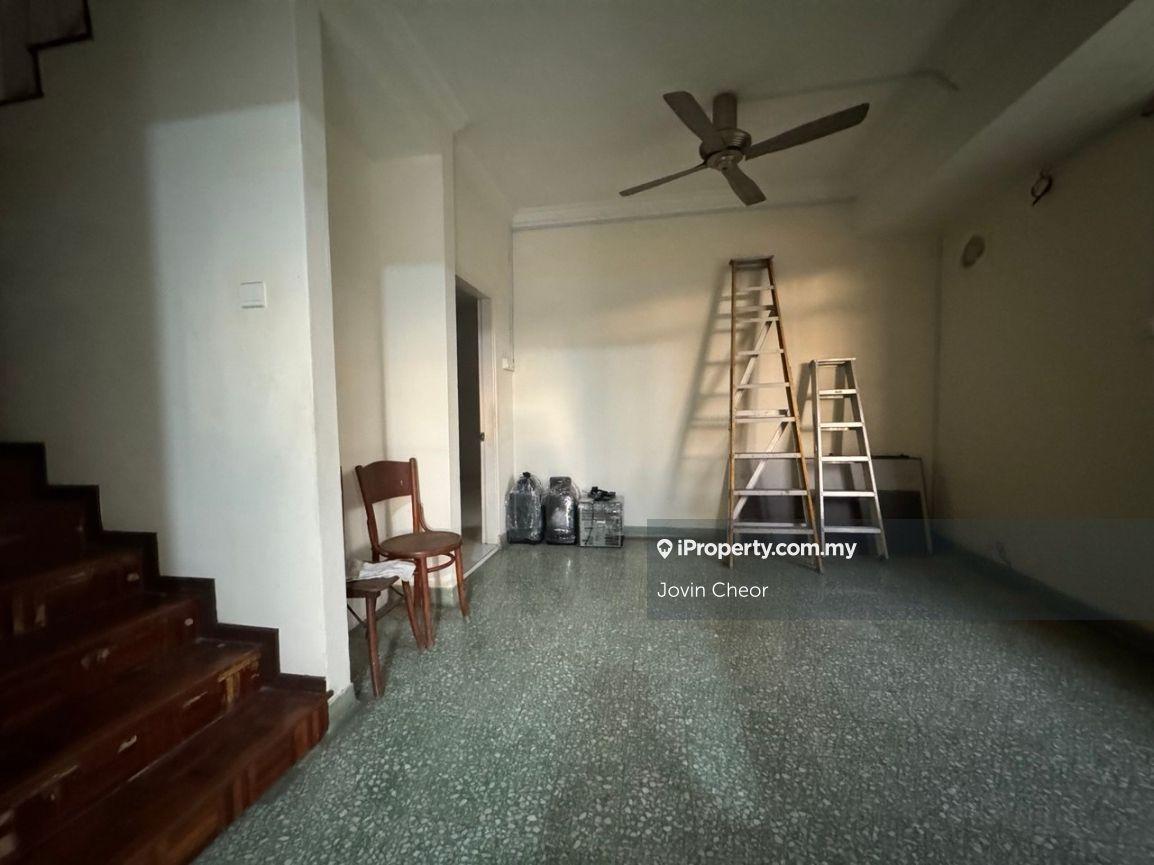 Rumah Berangkai 2 Tingkat untuk Dijual di Taman Overseas Union (Taman Oug), Jalan Klang Lama (Old Klang Road) oleh Jovin Cheor - iProperty.com.my