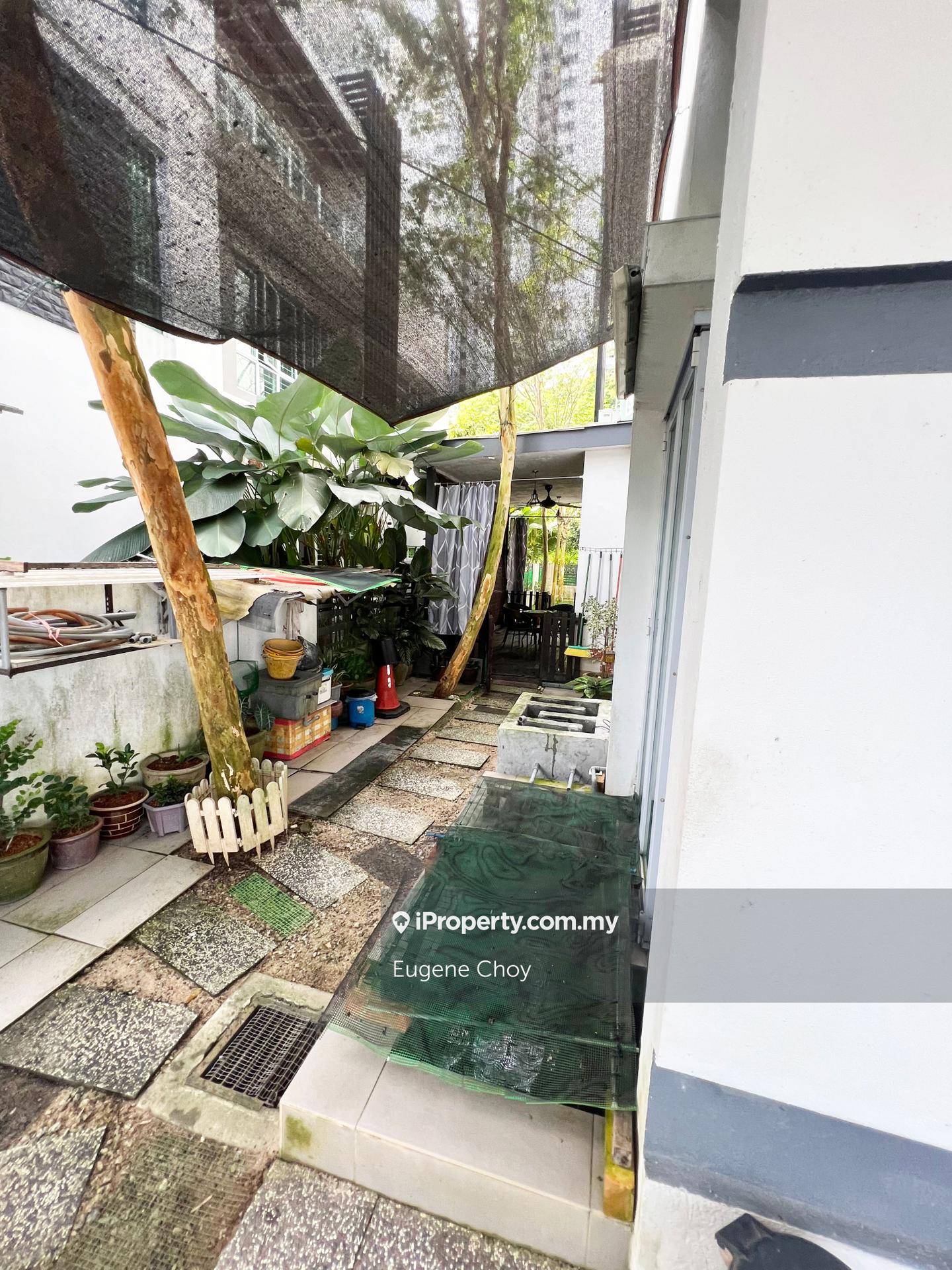 Semi-Detached House for Sale in Cahaya Villa, Seri Kembangan by Eugene Choy - iProperty.com.my