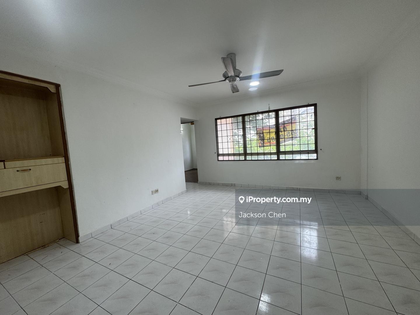Pangsapuri untuk Dijual di saujana apartment oleh Jackson Chen - iProperty.com.my
