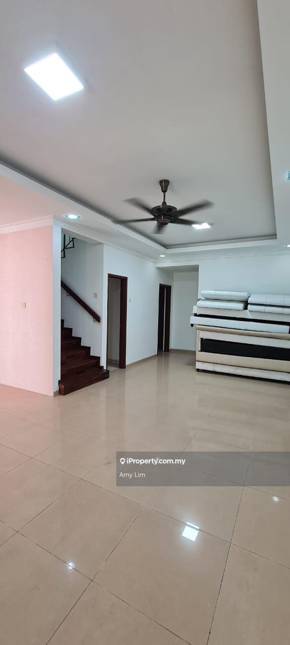 Rumah Berangkai 2.5 Tingkat untuk Dijual di Bandar Puteri Puchong, Puchong oleh Amy Lim - iProperty.com.my