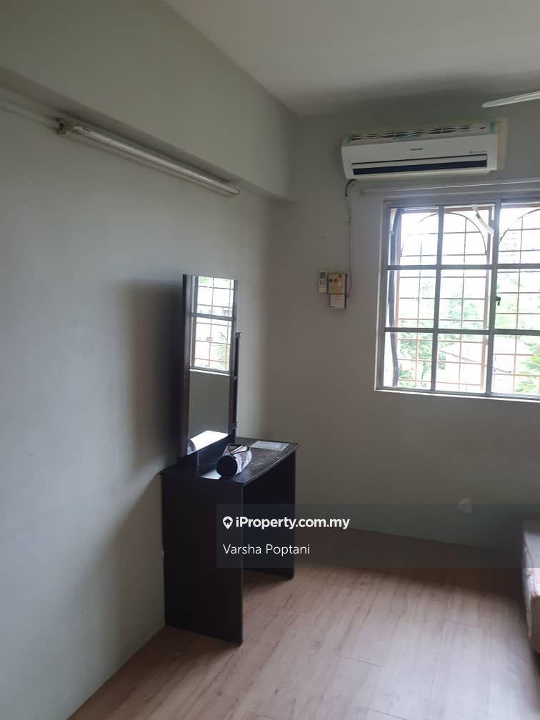 Condominium for Sale in The Pines by Varsha Poptani - iProperty.com.my