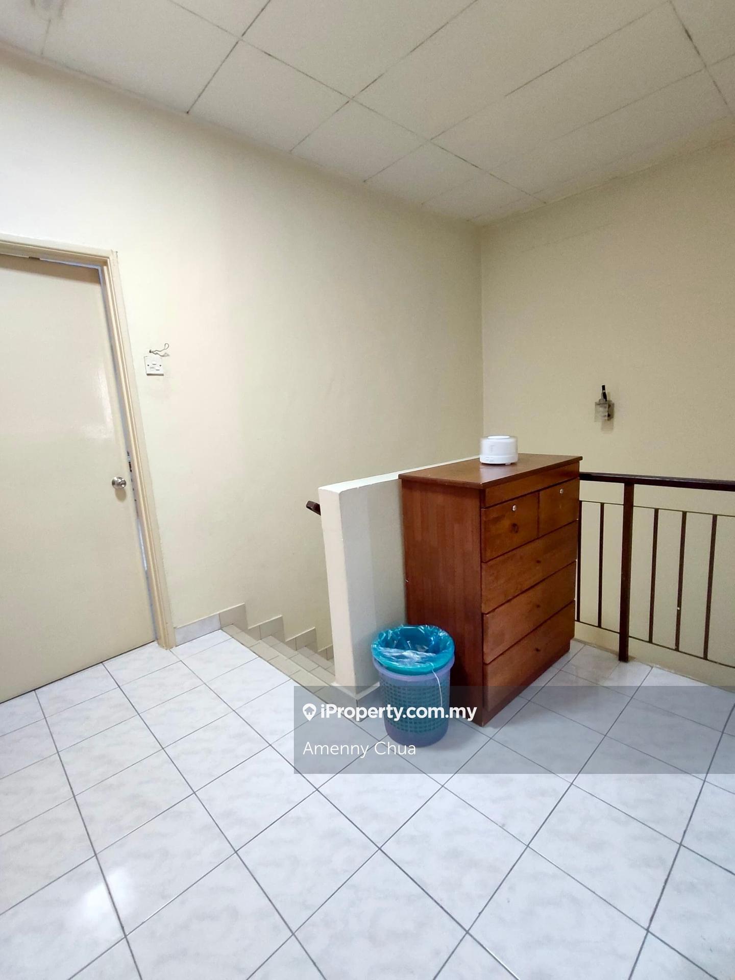 Rumah Berangkai 2 Tingkat untuk Dijual di Bandar Botanic, Klang oleh Amenny Chua - iProperty.com.my
