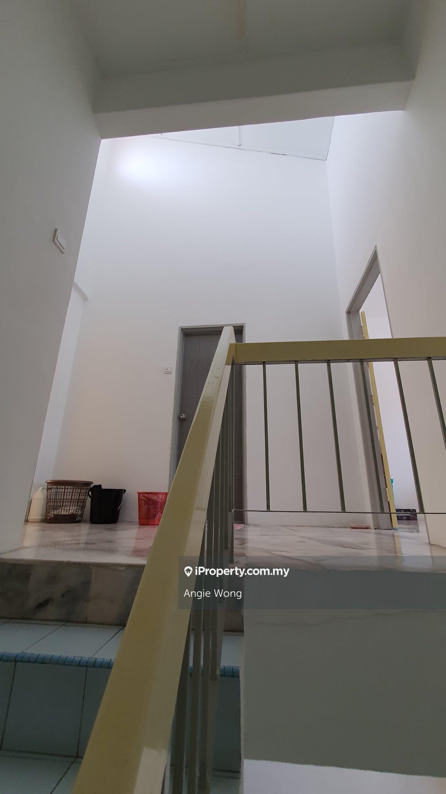 Rumah Berangkai 2 Tingkat untuk Dijual di Taman Rakan Cheras, Cheras oleh Angie Wong - iProperty.com.my