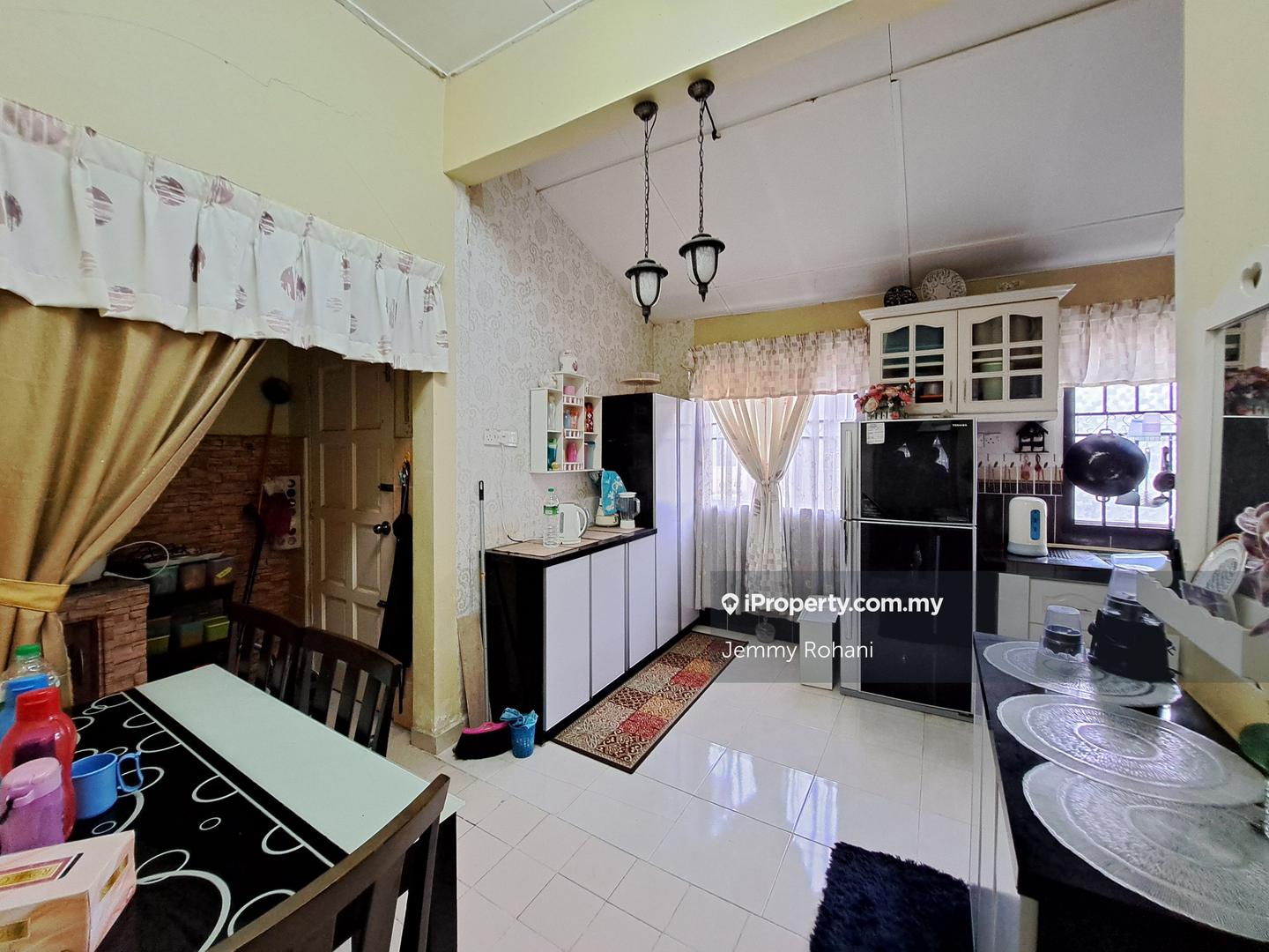 Rumah Berangkai 1 Tingkat untuk Dijual di Desa Cempaka 3, Nilai oleh Jemmy Rohani - iProperty.com.my