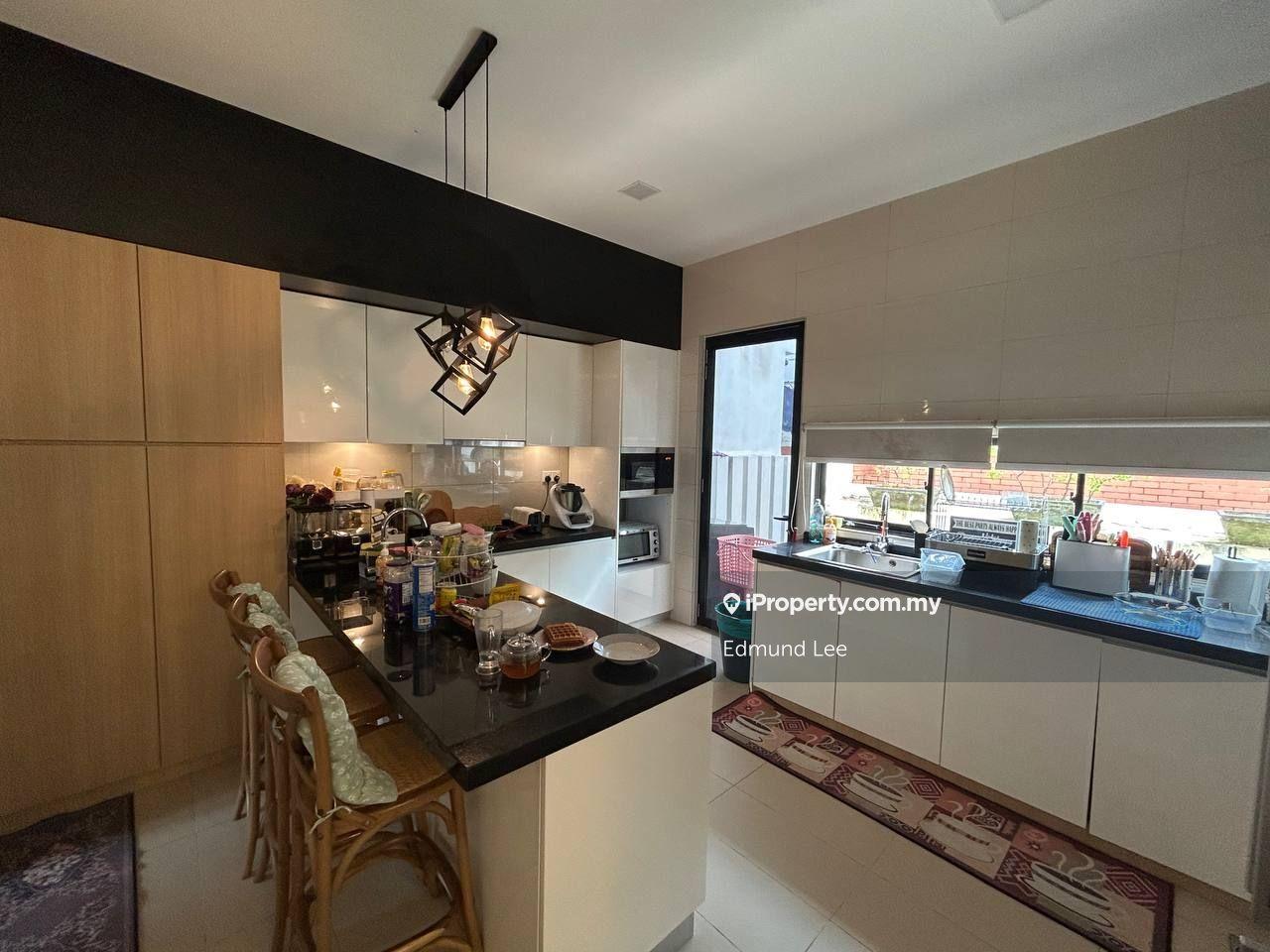 Semi-Detached House for Sale in Bukit Jelutong, Shah Alam by Edmund Lee - iProperty.com.my