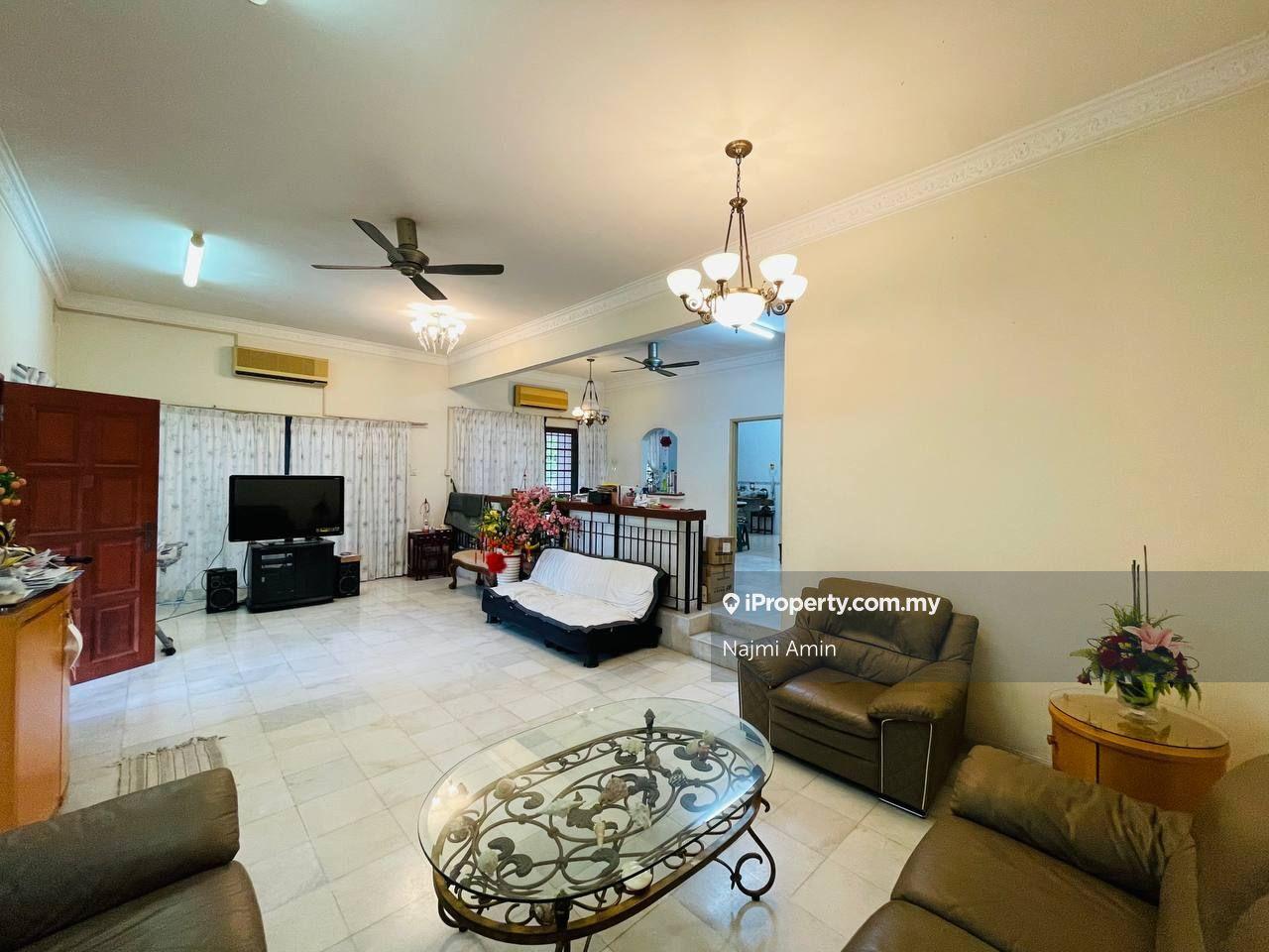 Terraced House for Sale in Bukit Jelutong, Shah Alam by Najmi Amin - iProperty.com.my