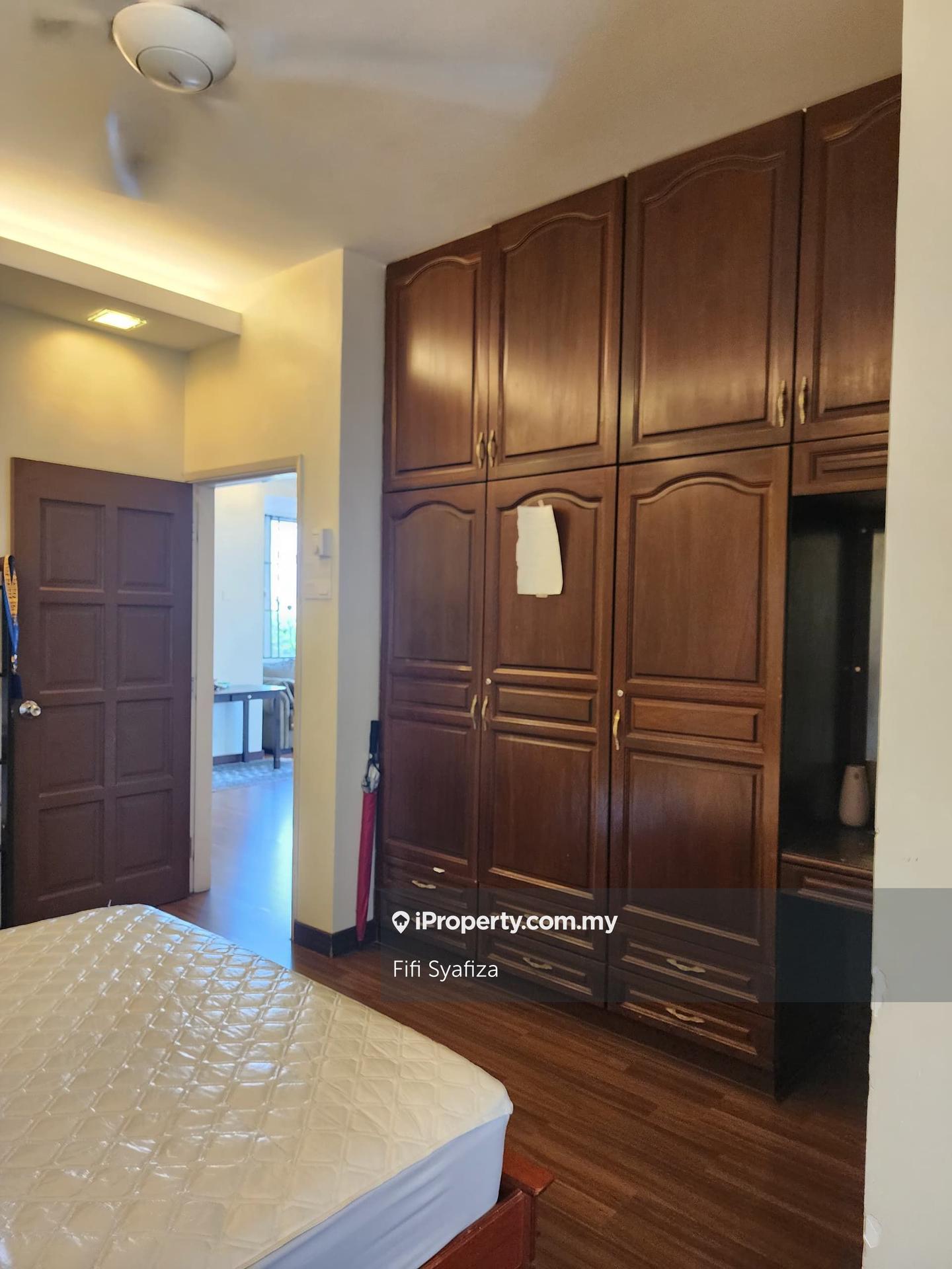 Semi-Detached House for Sale in Kelana Jaya, Petaling Jaya by Fifi Syafiza - iProperty.com.my