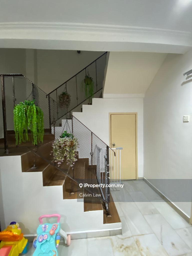 Rumah Berangkai 2 Tingkat untuk Dijual di Bu7 Damansara Petaling Jaya, Bandar Utama oleh Calvin Law - iProperty.com.my