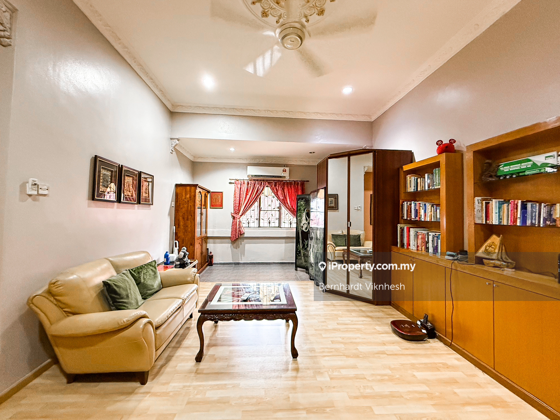 Semi-Detached House for Sale in Ss4, Petaling Jaya by Bernhardt Viknhesh - iProperty.com.my