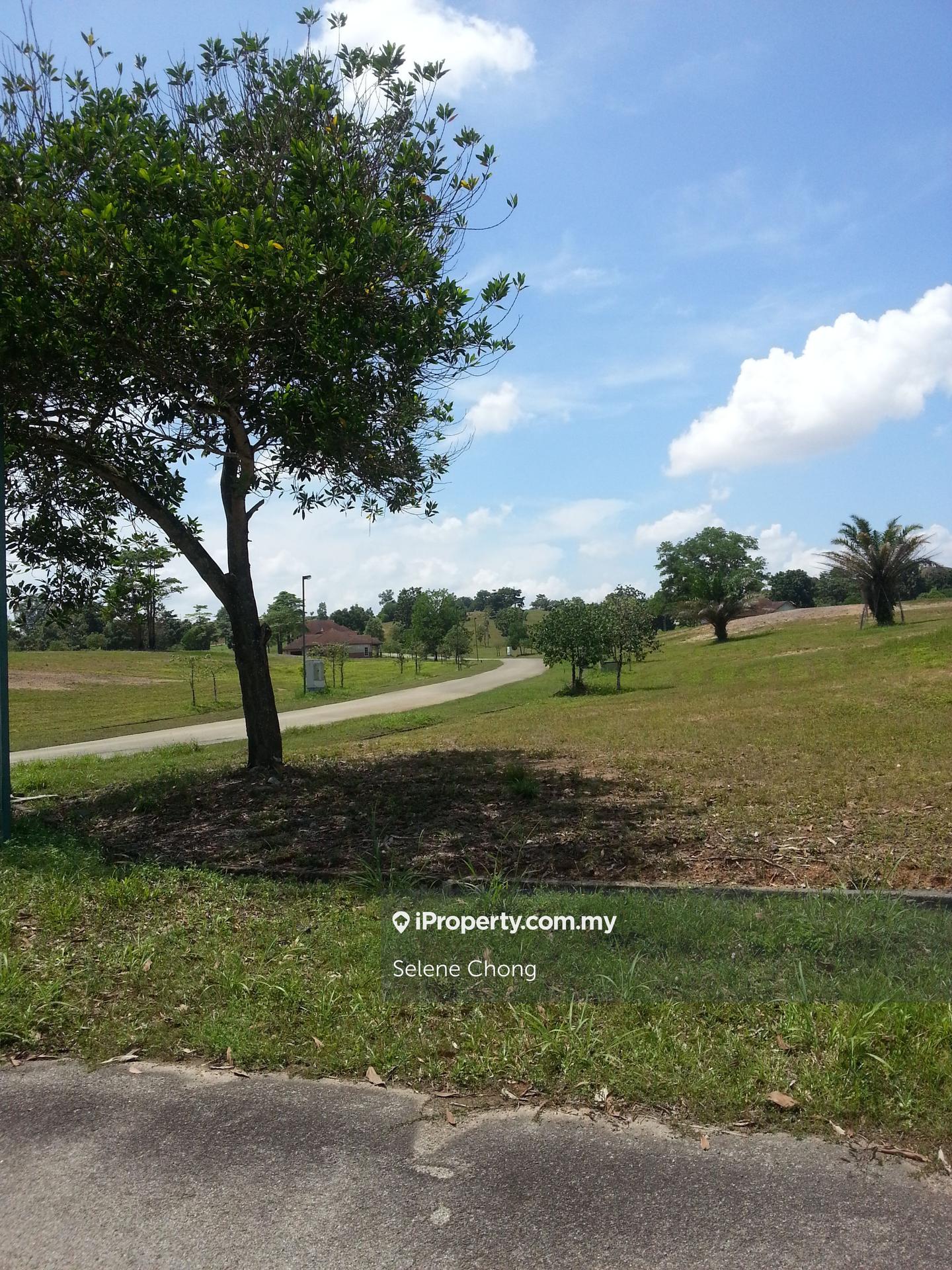 Banglo Tanah untuk Dijual di College Heights Garden Resort, Setul oleh Selene Chong - iProperty.com.my