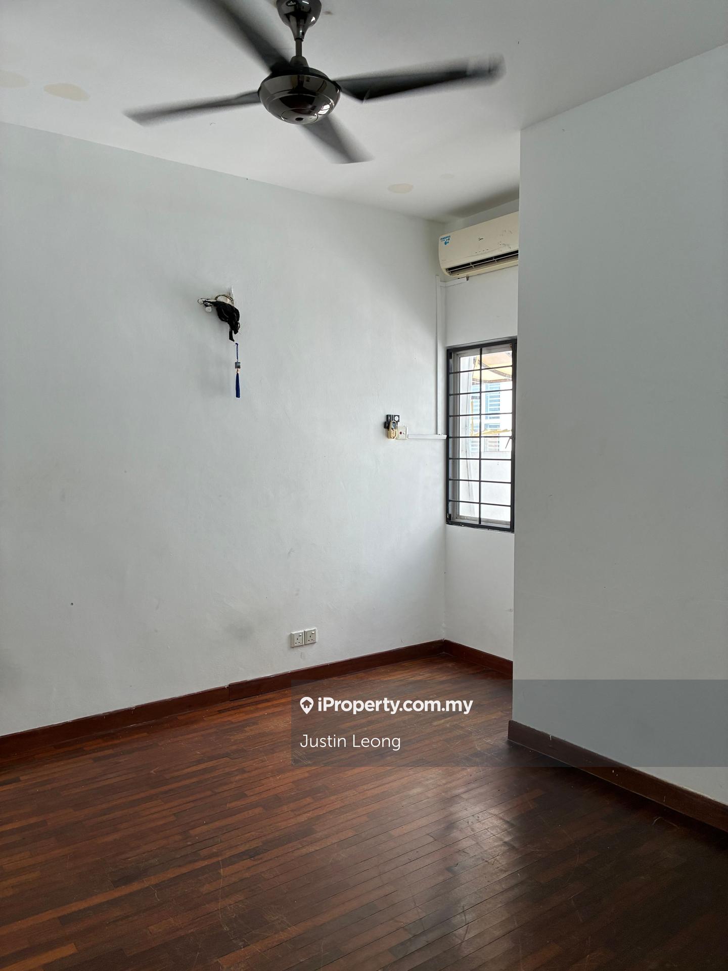 Rumah Berangkai 3 Tingkat untuk Dijual di Taman Suria Setapak, Setapak oleh Justin Leong - iProperty.com.my