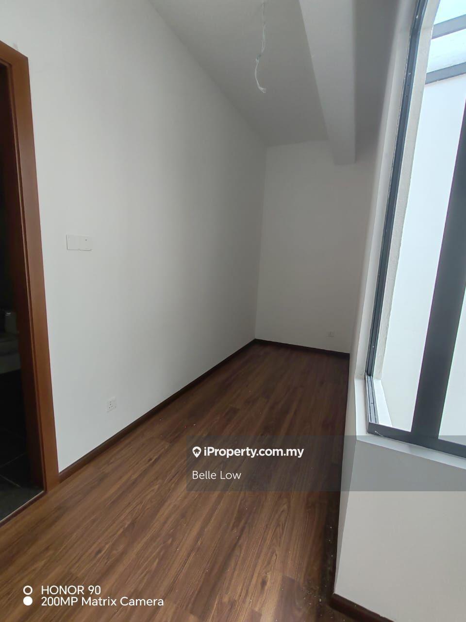 4-storey Terraced House for Sale in Damansara Perdana, Selangor by Belle Low - iProperty.com.my