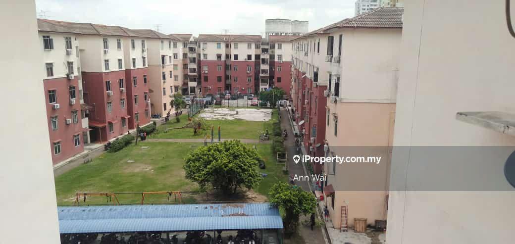 Apartment for Sale in Orchid @ Anggerik by Ann Wai - iProperty.com.my