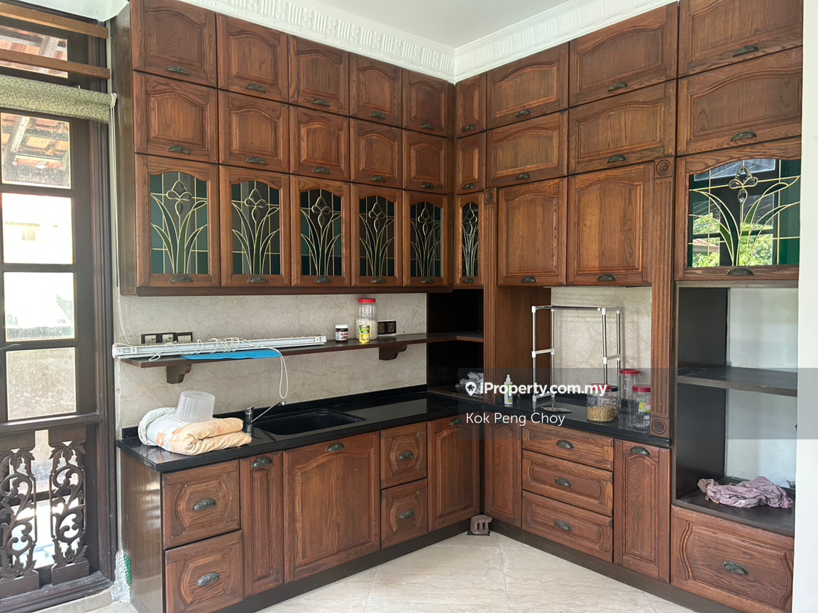 Bungalow House for Sale in Taman Ampang Utama, Ampang by Kok Peng Choy - iProperty.com.my