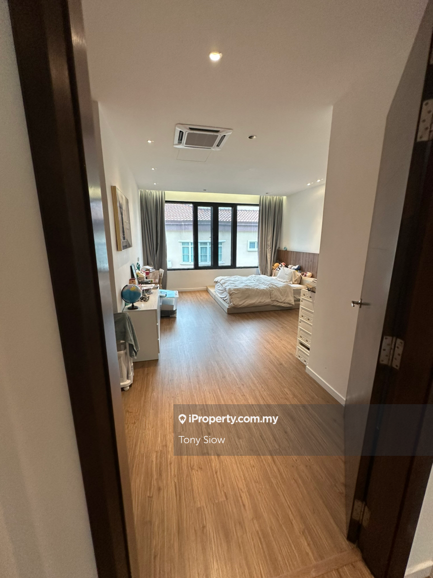 Banglo untuk Dijual di Selangor Polo Residency, Kota Damansara oleh Tony Siow - iProperty.com.my