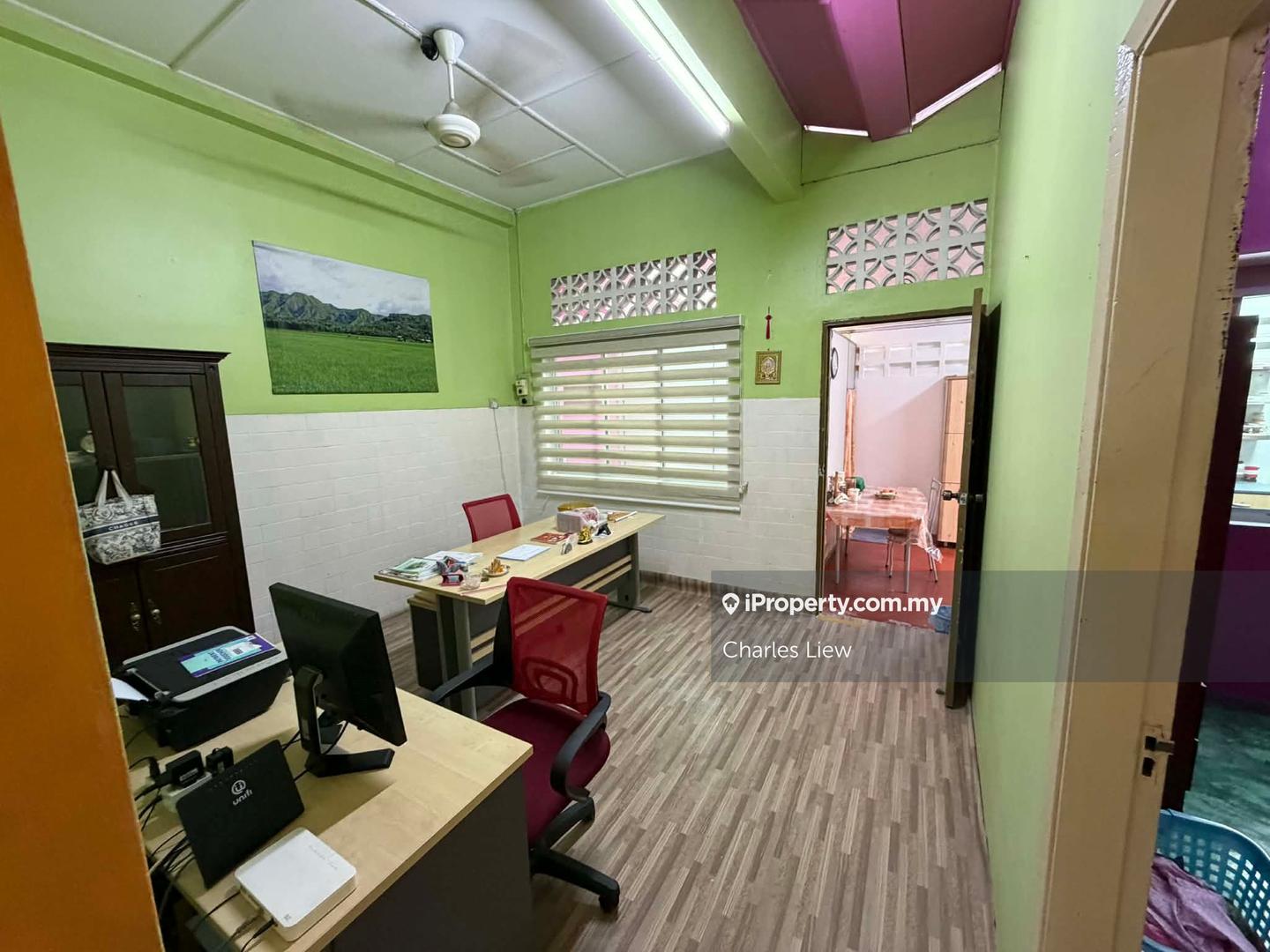 Semi-Detached House for Sale in Taman Rahang, Seremban by Charles Liew - iProperty.com.my