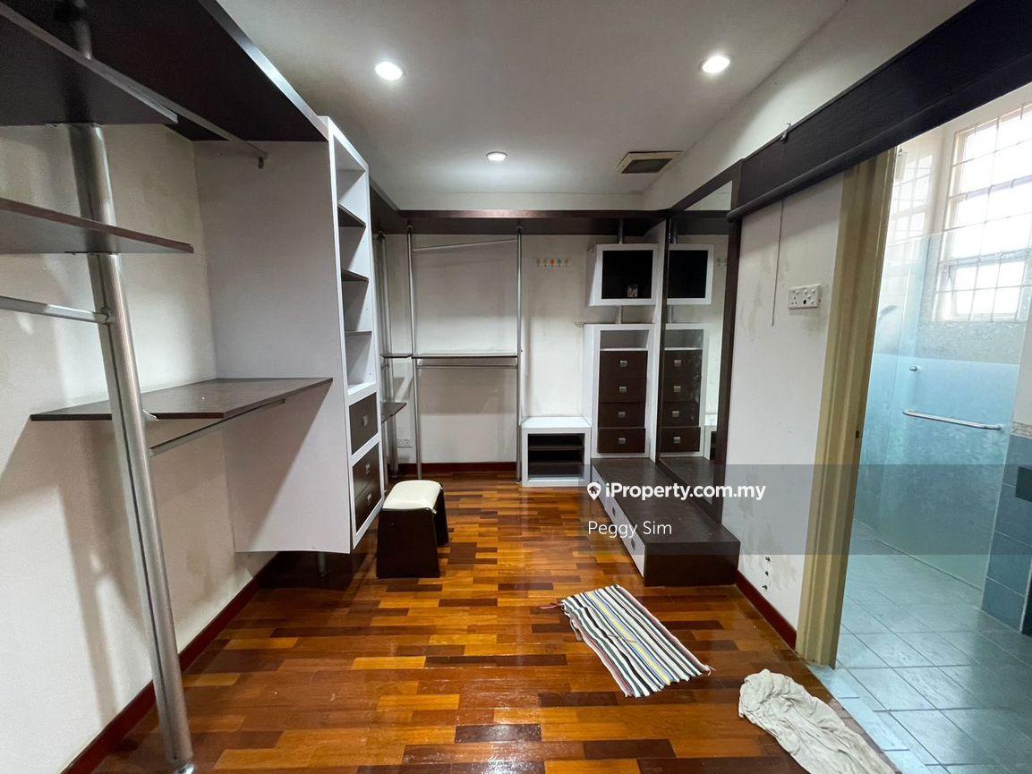 Rumah Berkembar untuk Dijual di Bandar Puteri Puchong, Puchong oleh Peggy Sim - iProperty.com.my