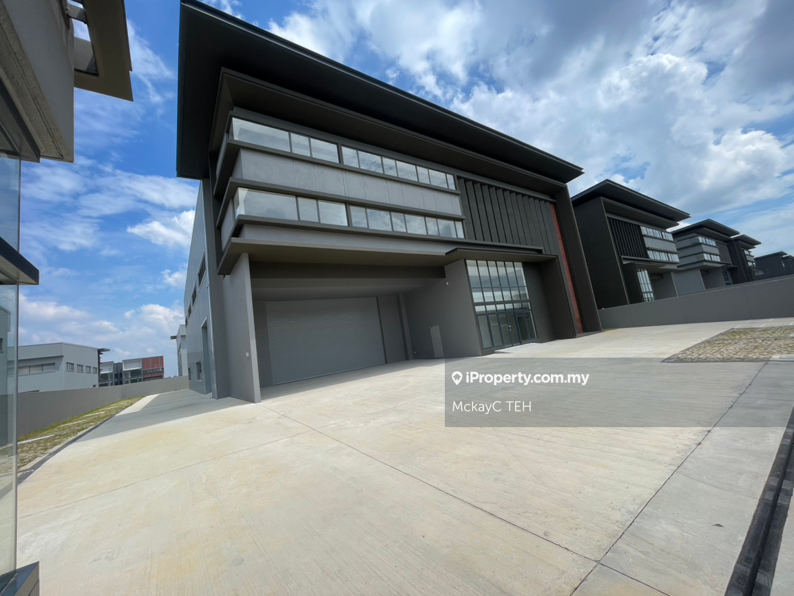 Semi-D Kilang untuk Disewa di Elmina business park, Sungai Buloh oleh MckayC TEH - iProperty.com.my