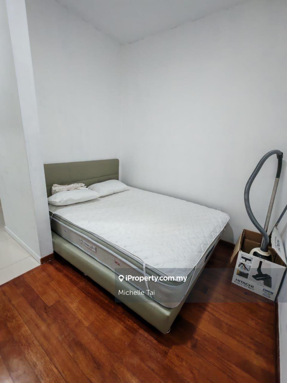 Residensi Servis untuk Disewa di The Azure Residences oleh Michelle Tai - iProperty.com.my