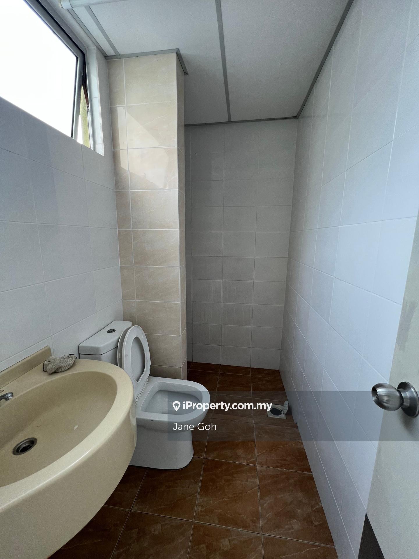 Condominium for Sale in Platinum Lake PV 16 by Jane Goh - iProperty.com.my