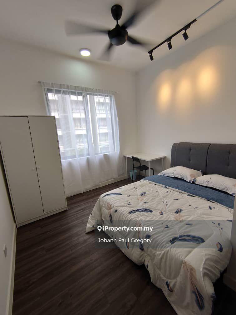 Service Residence for Sale in Utropolis Urbano by Johann Paul Gregory - iProperty.com.my