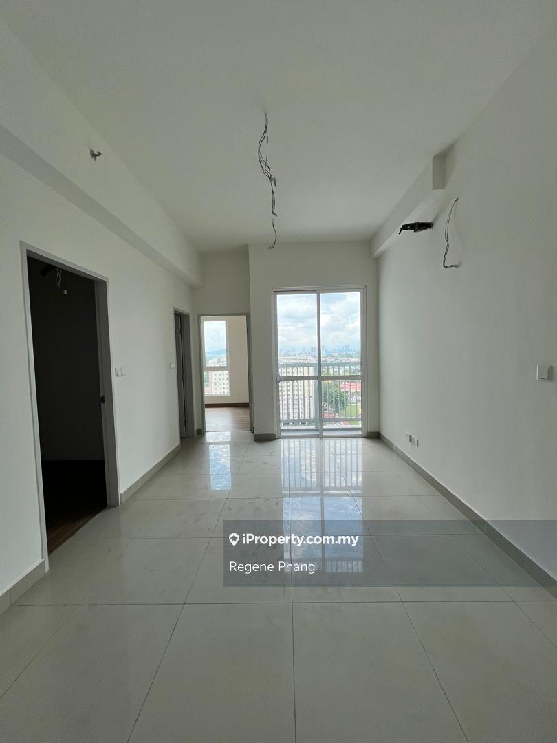 Service Residence for Sale in Plaza @ Kelana Jaya by Regene Phang - iProperty.com.my