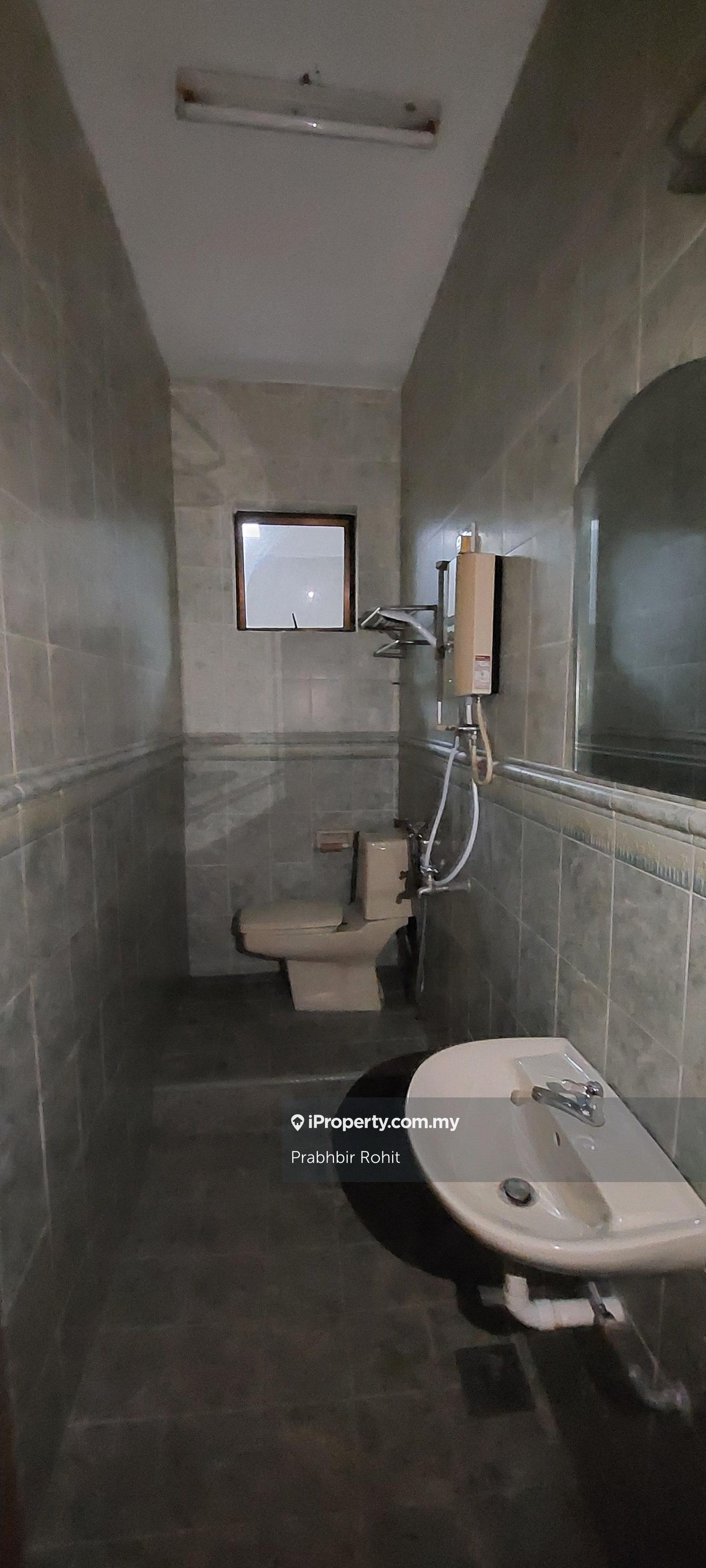 2-storey Terraced House for Rent in Damansara Heights, Damansara Heights by Prabhbir Rohit - iProperty.com.my