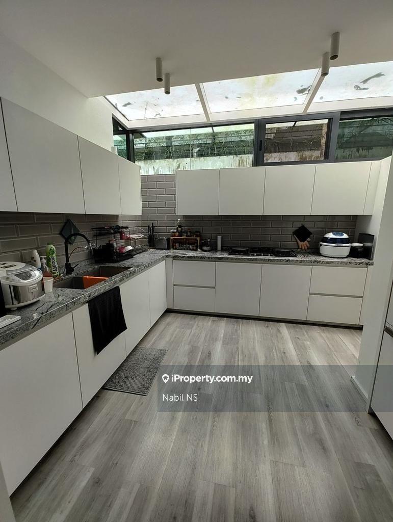 Townhouse for Sale in East residence, Bukit Kiara by Nabil NS - iProperty.com.my