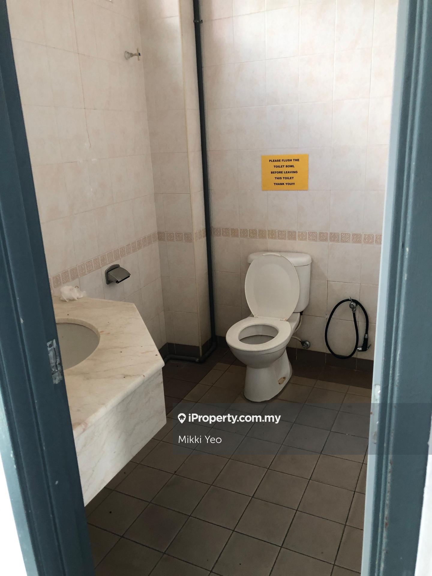 Pejabat-Runcit untuk Disewa di Melaka City, Melaka City oleh Mikki Yeo - iProperty.com.my