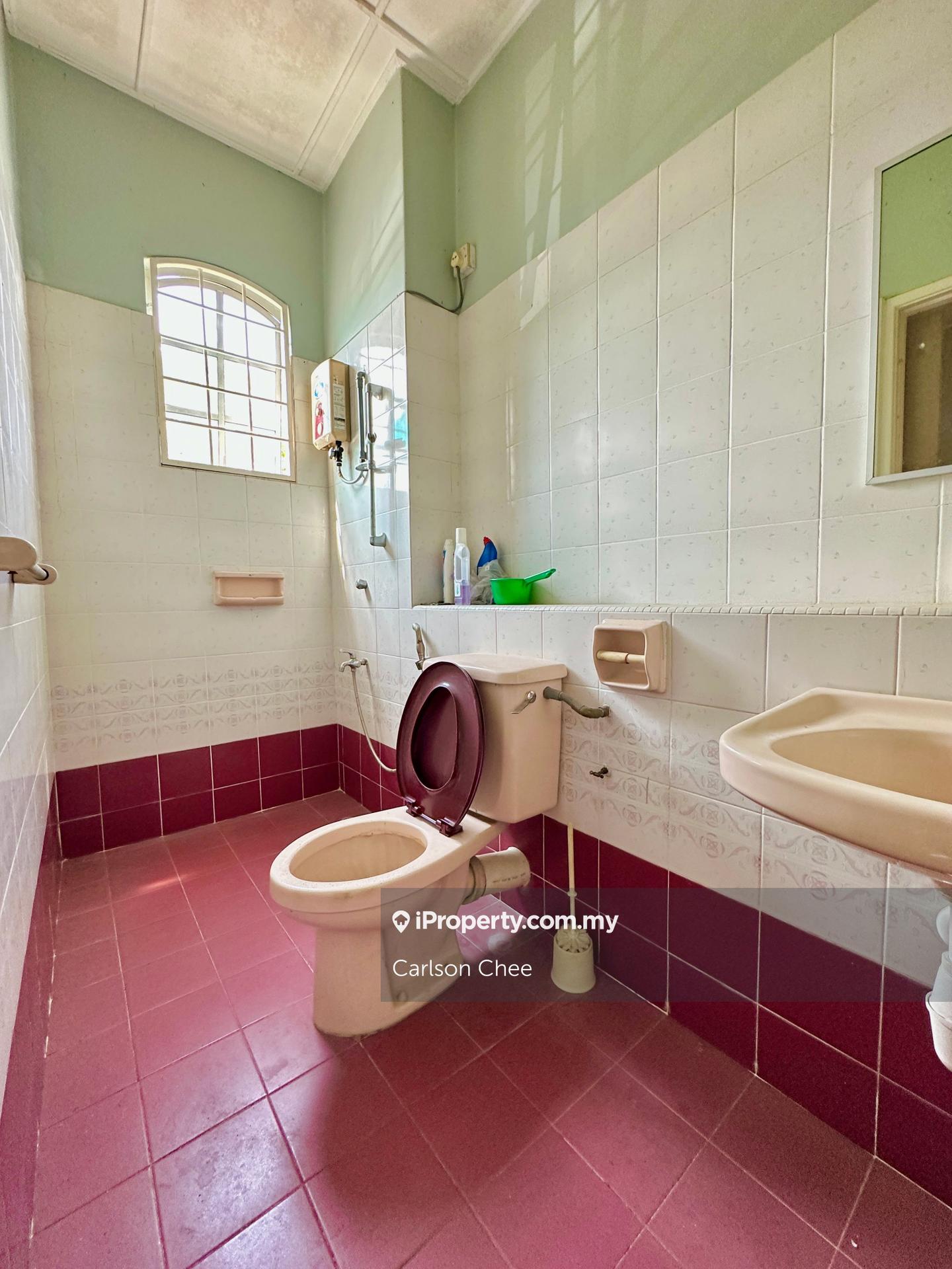 2-storey Terraced House for Sale in Usj 18, Subang Jaya by Carlson Chee - iProperty.com.my