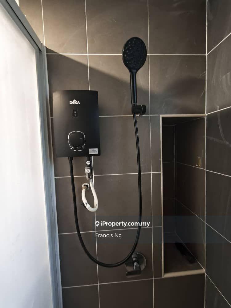 Service Residence for Sale in Razak City Residences (RC Residences) by Francis Ng - iProperty.com.my