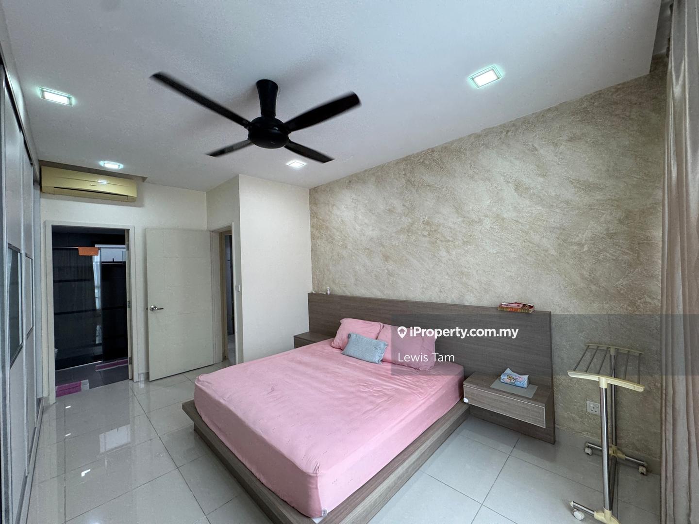 Condominium for Sale in The Z Residence by Lewis Tam - iProperty.com.my