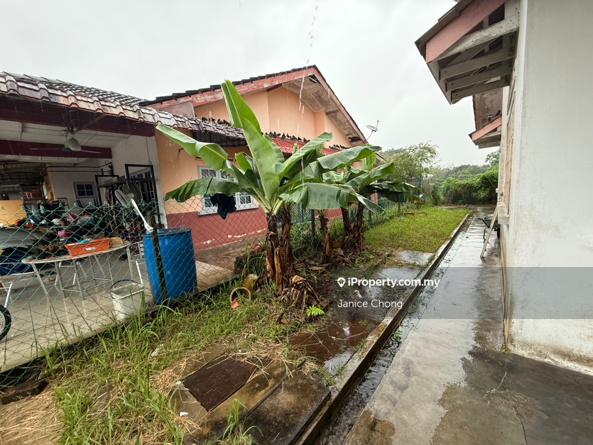 Rumah Berkembar untuk Dijual di Taman Daya, Johor Bahru oleh Janice Chong - iProperty.com.my