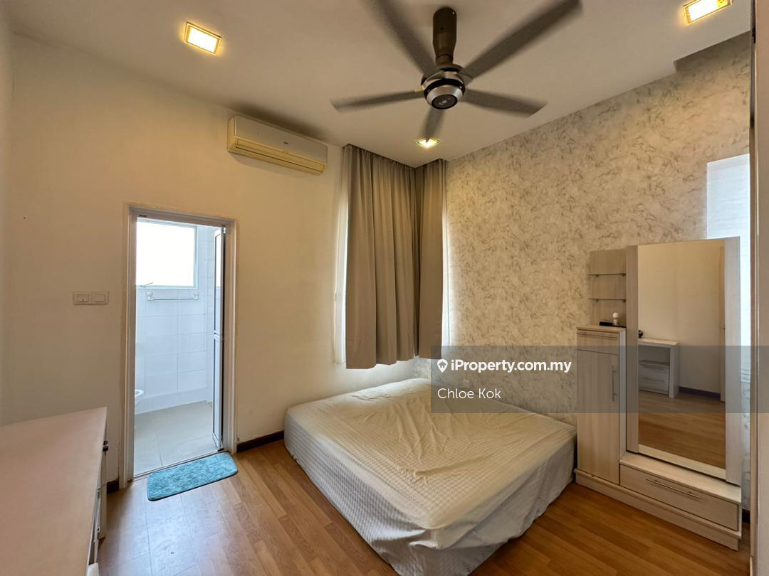 Rumah Berkembar untuk Dijual di Taman Anggun, Rawang oleh Chloe Kok - iProperty.com.my