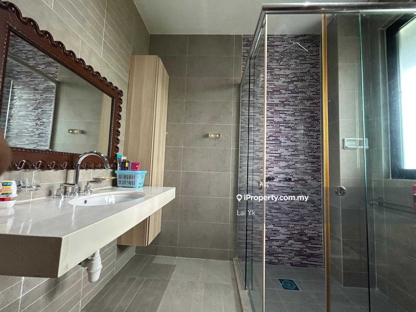 Bungalow House for Sale in Temasya Glenmarie, Glenmarie by Lai Yk - iProperty.com.my