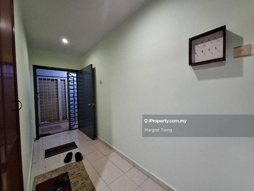 Apartment for Sale in Bailey's Court by Margret Tiong - iProperty.com.my